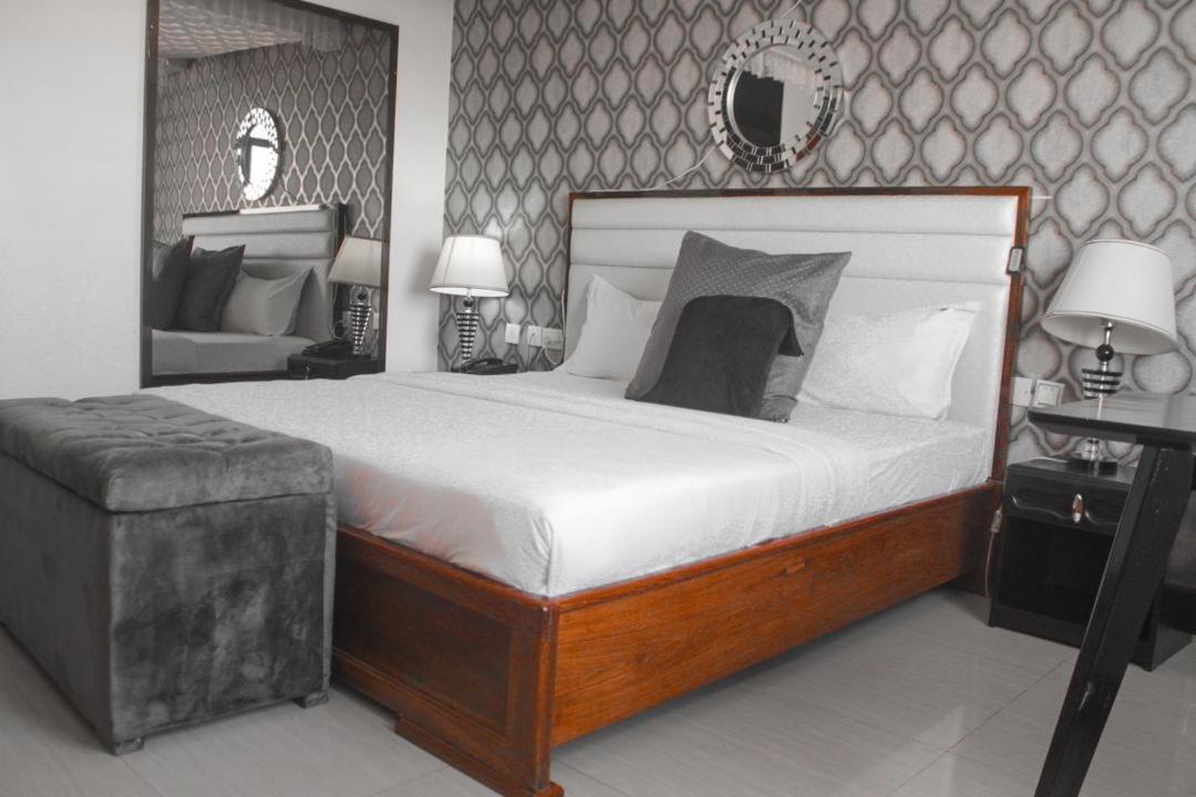 Nefaland Hotel Dar es Salaam Ngoại thất bức ảnh