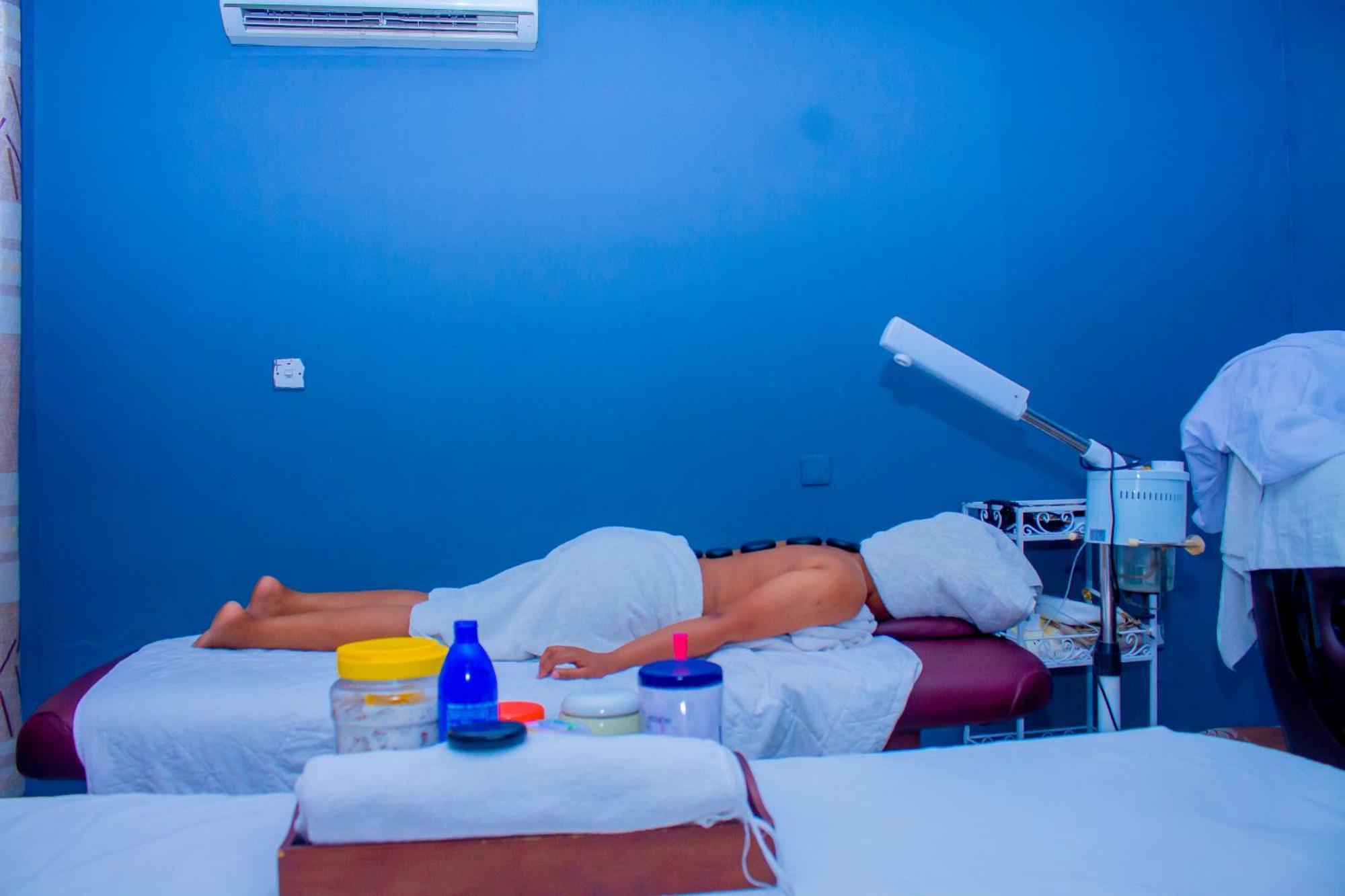 Nefaland Hotel Dar es Salaam Ngoại thất bức ảnh