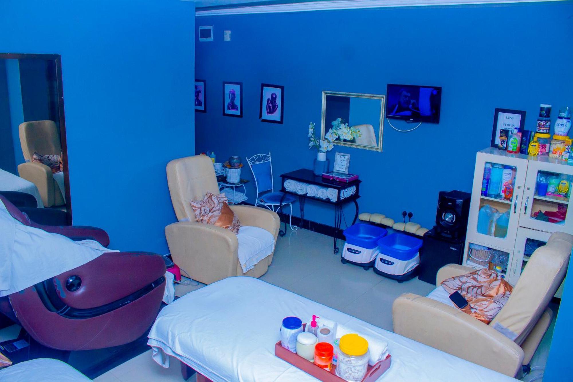Nefaland Hotel Dar es Salaam Ngoại thất bức ảnh